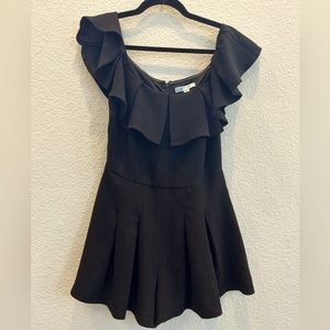 She + Sky A-line Off-the-Shoulder Romper Black